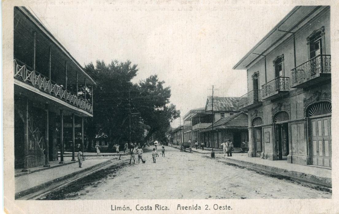 COSTA RICA COSTA RICA (PICTURE STATIONERY) 1923 4c. card entitled Limon, Costa Rica Avenida 2. Oeste., fine unused.