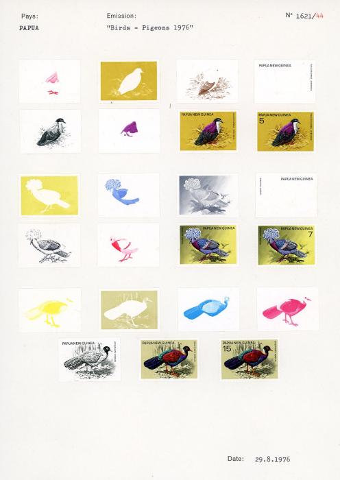 PAPUA PAPUA: UNIQUE COURVOISIER PROOFS for 1976 Birds set of 5 values with 6 or 7 progressive proofs of each value + the issued stamp (34 proofs), very fine